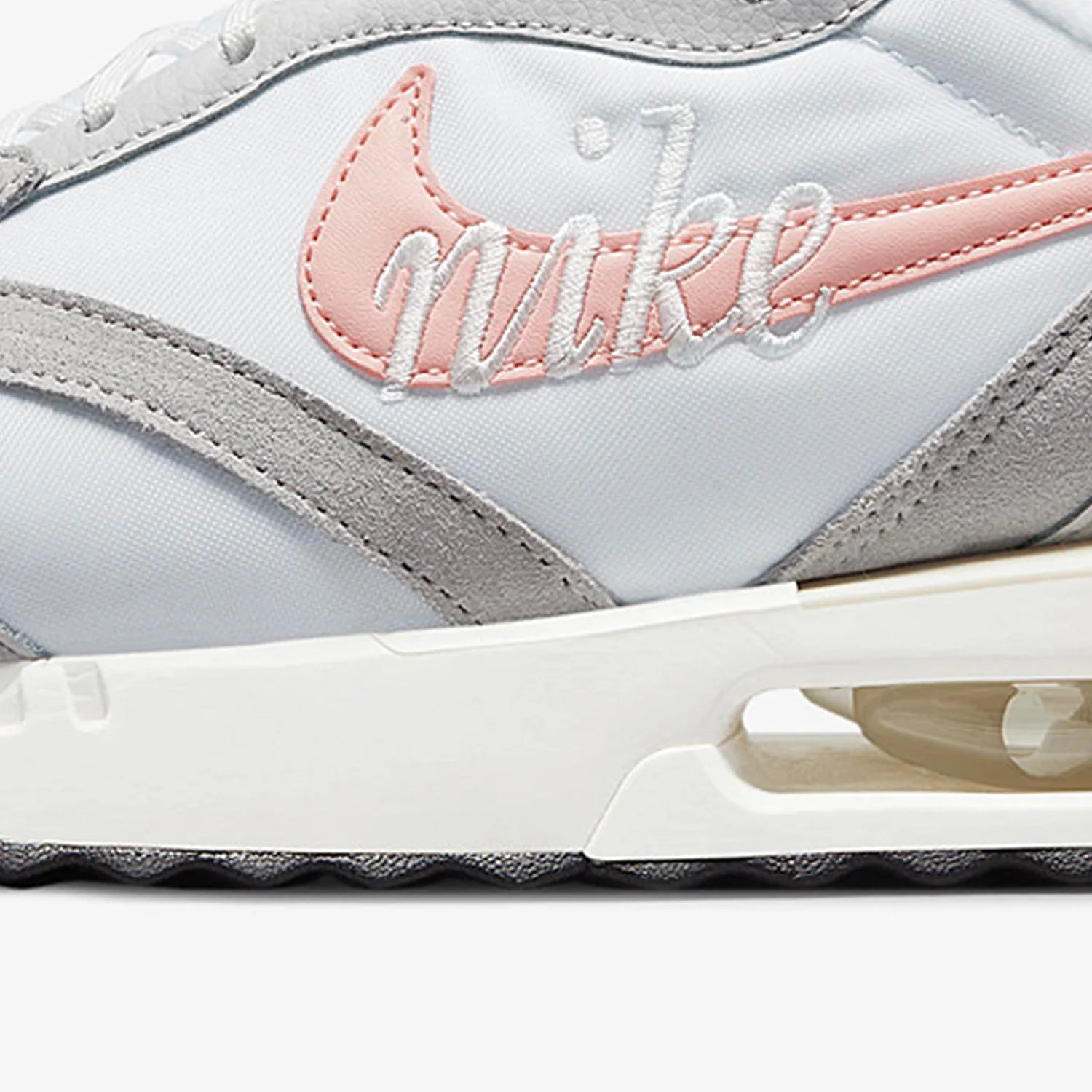 Nike Authentic New Women's Wear resistant Breathable Low cut Casual Sports Shoe DQ5016-100