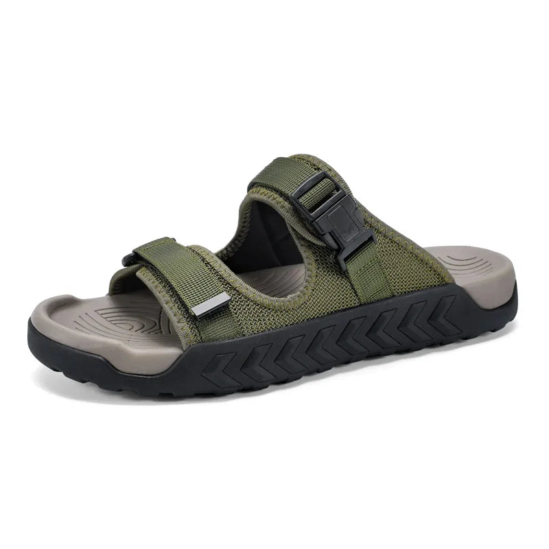 2025 Classic Brand Men's Flat Slippers for Commuting Daily Men's Casual Shoes Anti Slip Fashion Green Summer Beach Sandals