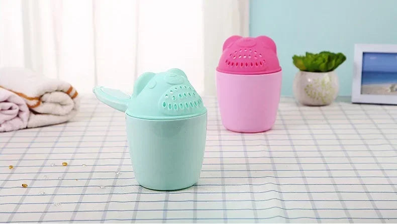 Baby Shampoo Rinse Cup – Eye Protection Bath Tool for Kids & Toddlers