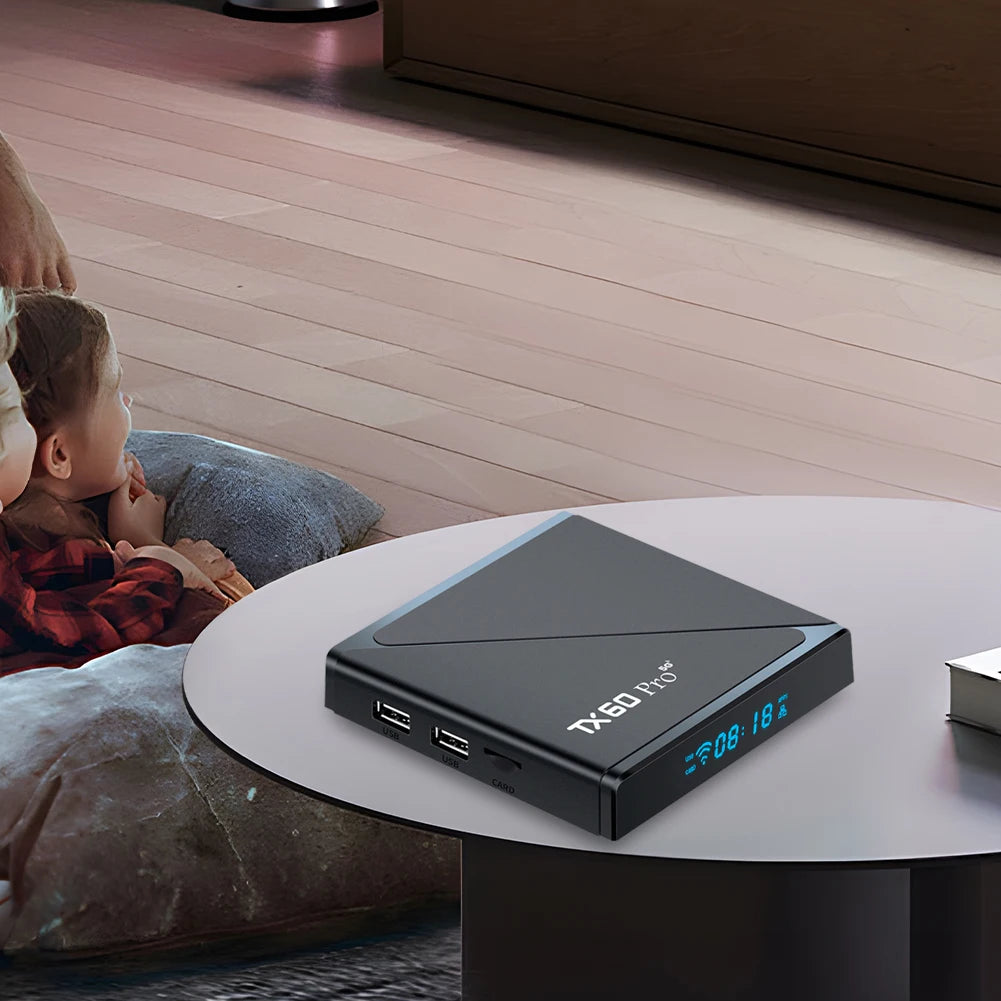 Android 16 Smart TV Box Pro 16GB+256GB Media Player With Voice Control 14K 2.4G/5G Dual WiFi Set Top Box with Remote Android Box