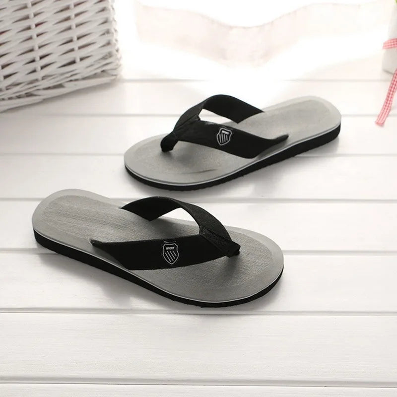 High Quality Summer Slippers Men Flip Flops Beach Sandals Non-Slip Casual Flat Shoes Slippers Indoor Shoes Men Outdoor Slides