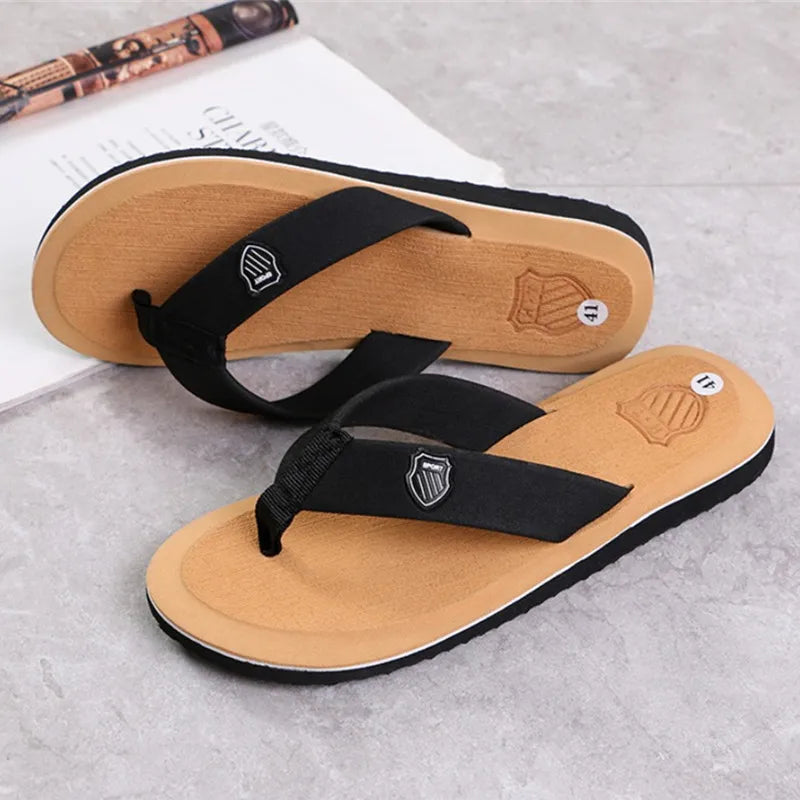 High Quality Summer Slippers Men Flip Flops Beach Sandals Non-Slip Casual Flat Shoes Slippers Indoor Shoes Men Outdoor Slides