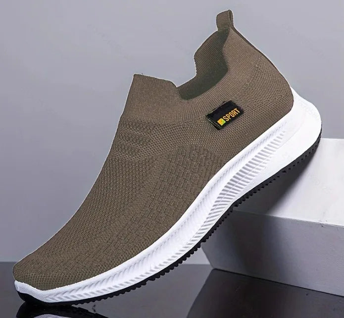 Men Walking Shoes Knit Mesh Breathable Sneakers Lightweight Sneakers Slip-on Mens Casual Shoes Fashion Comfort