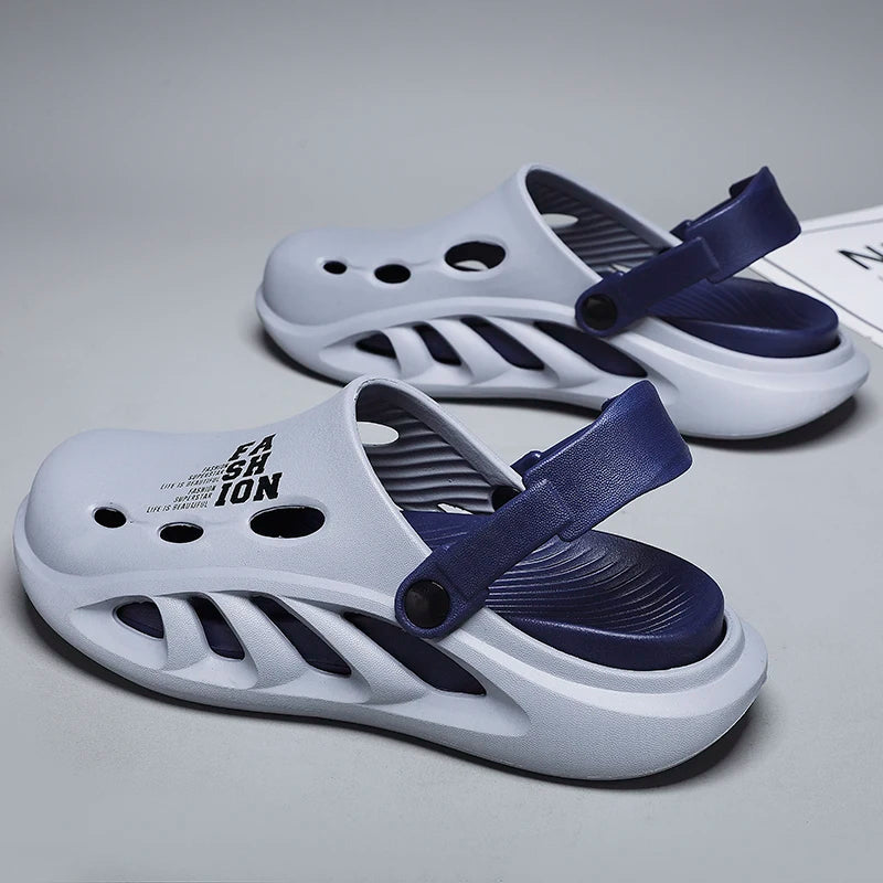 2024 New Men Outdoor Sandals Slippers Beach Comfortable Thick Soft Sole Clogs Men Casual Shoes Garden Shoes Mens Beach Sandals