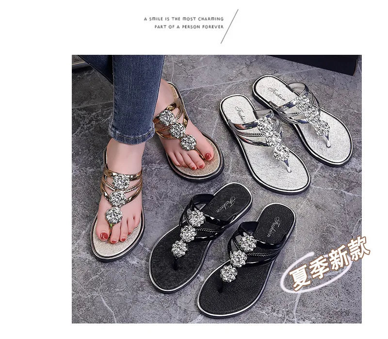 Flip Flops Women Slippers Rhinestone Floral Pattern Hollow Out Crystal Clip Toe Silver Beach Sandals Golden Strap Sandal
