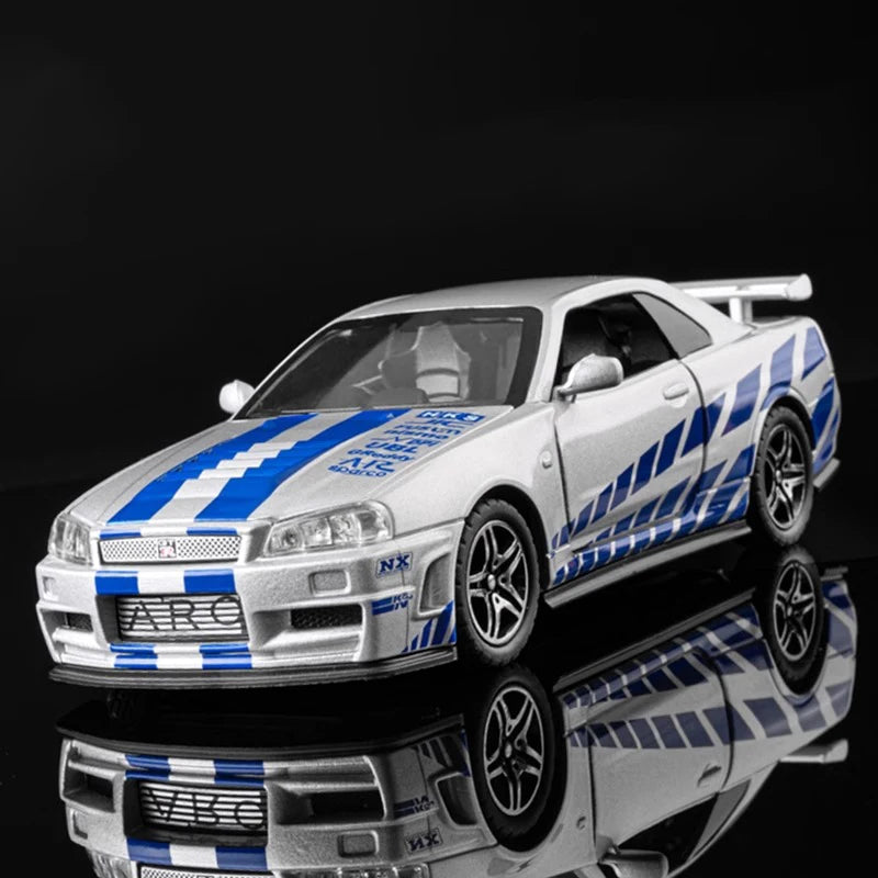 1:32 Nissan GTR R34 Skyline Street Car Version Supercar Diecast Model Car Alloy Metal Car Accessories Ornament Automobile Gifts