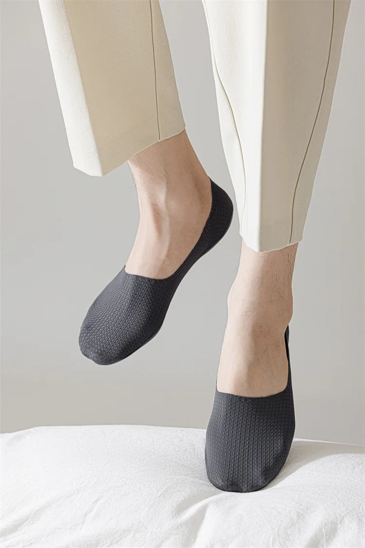 Men's Low Cut Ankle Boat Socks Summer Thin Breathable Invisible No Show Socks Men Male Silicone Anti-slip Ice Silk Sock Slippers