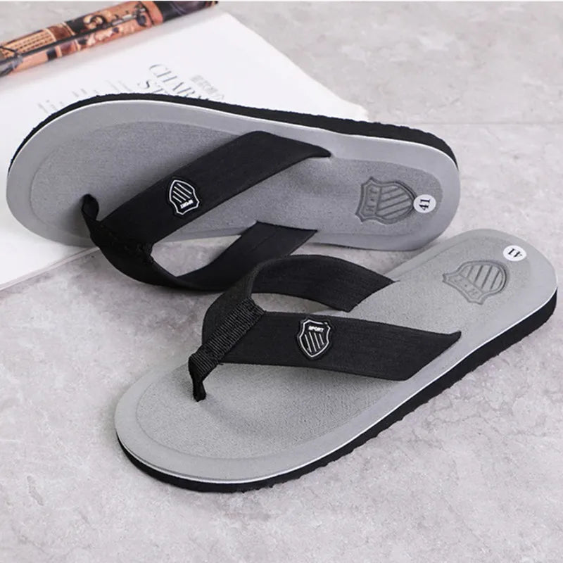High Quality Summer Slippers Men Flip Flops Beach Sandals Non-Slip Casual Flat Shoes Slippers Indoor Shoes Men Outdoor Slides