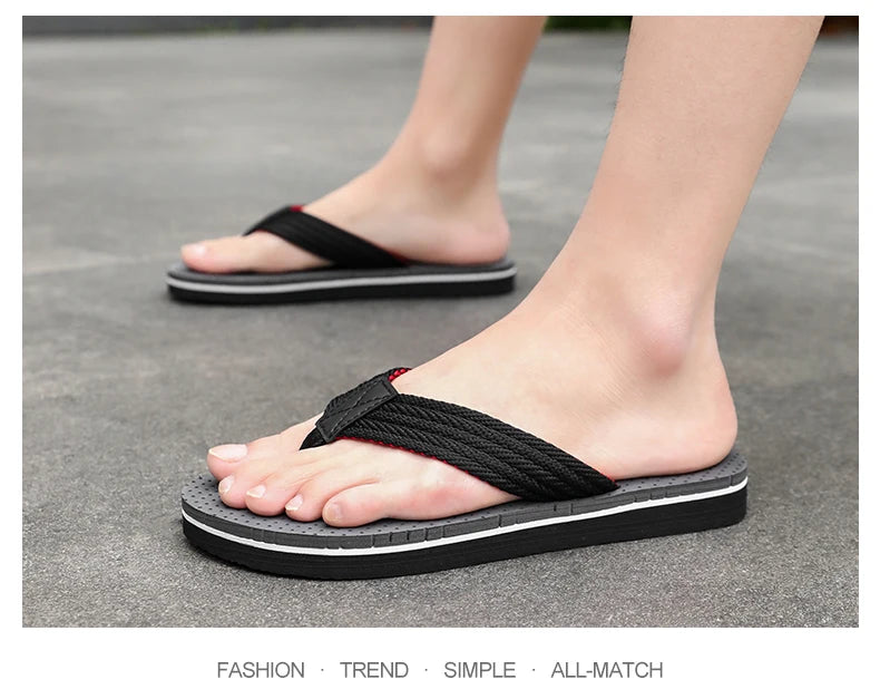 New Sandals Shoes Men Summer Men Flip Flops High Quality Beach Sandals Anti-slip Zapatos Hombre Casual Shoes 2025 Man Slippers