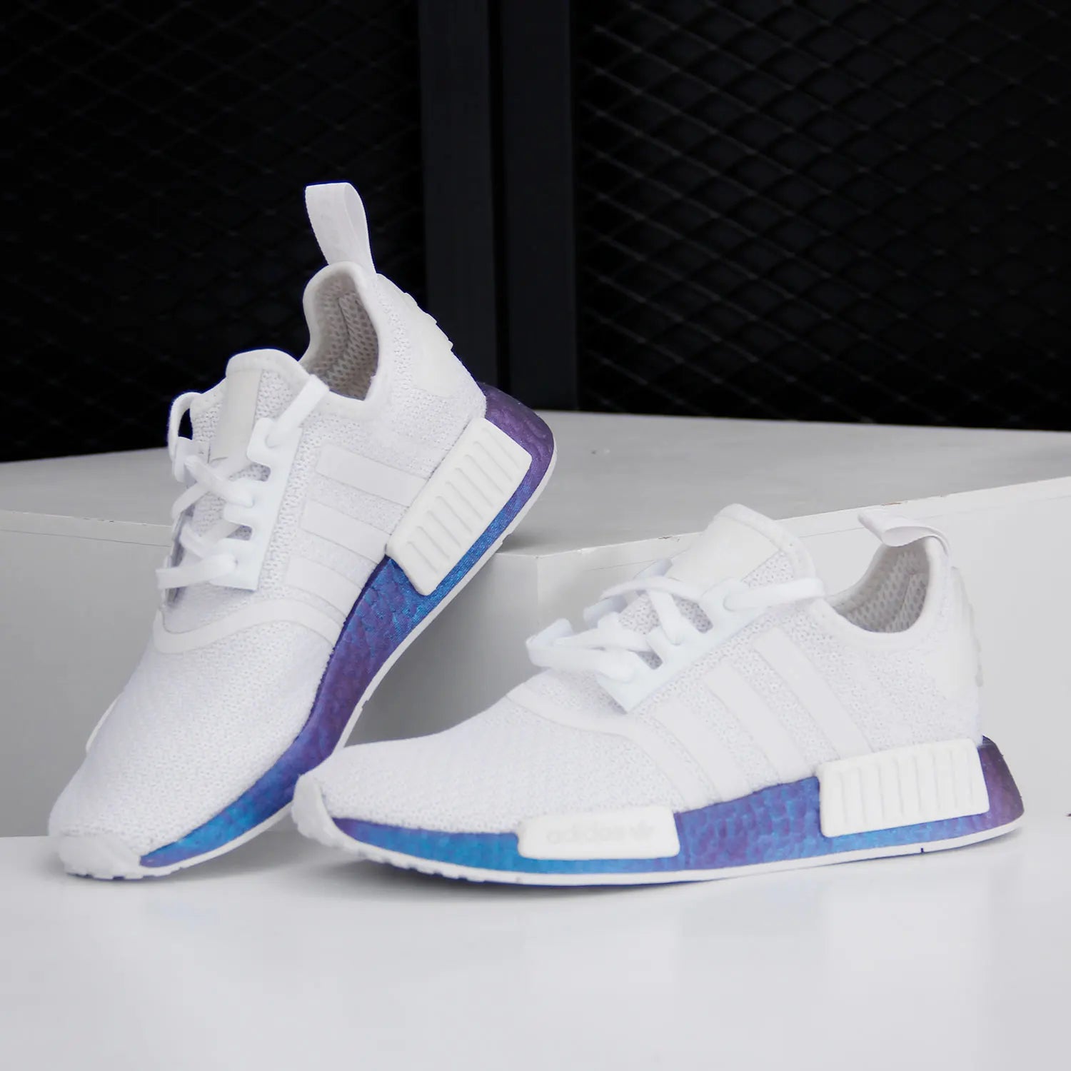 Adidas Genuine New Unisex Originals NMD_R1 Casual Shoes FV5344