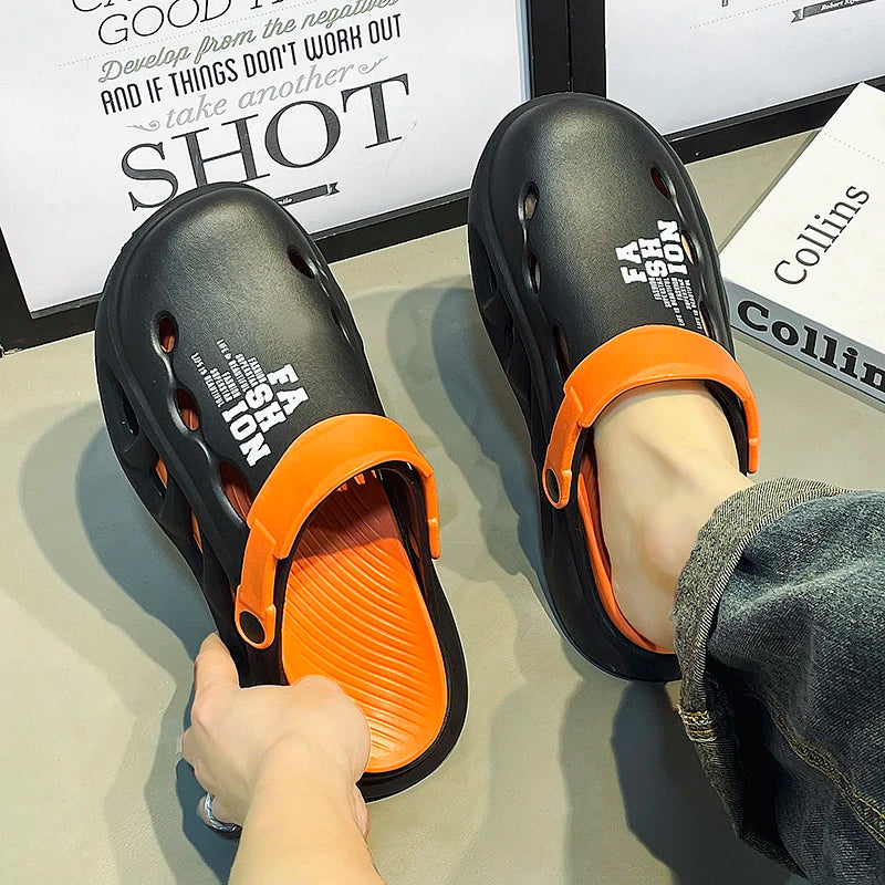 2024 New Men Outdoor Sandals Slippers Beach Comfortable Thick Soft Sole Clogs Men Casual Shoes Garden Shoes Mens Beach Sandals