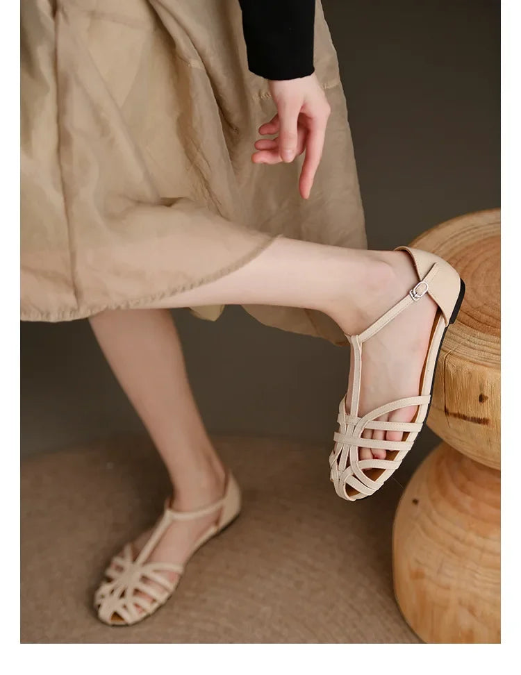 Shoes Female Sandal 2025 Women's Girls Beige New Summer Comfort Low Retro Flat Back Strap Square heel Rubber PU Scandals