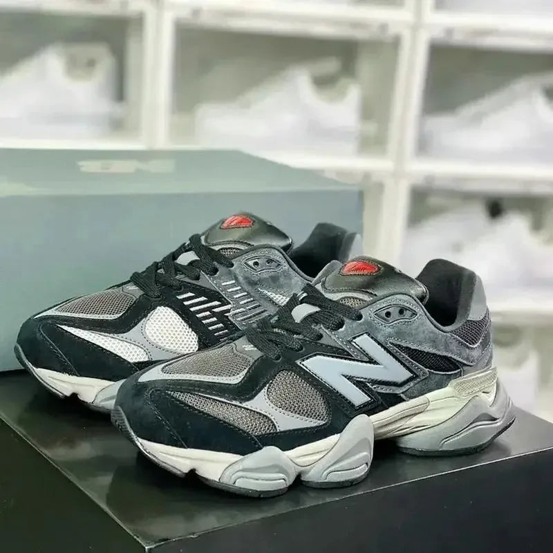 N9060 Reflective Sports Shoes for Men/Women Lightweight Shockproof Running Sneakers Unisex Low-Top Outdoor Athletic Shoes 36-45