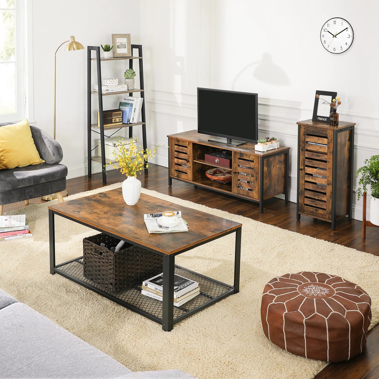 VASAGLE Lowboard TV wardrobe, 2 cabinets and 2 shelf levels, width 110cm