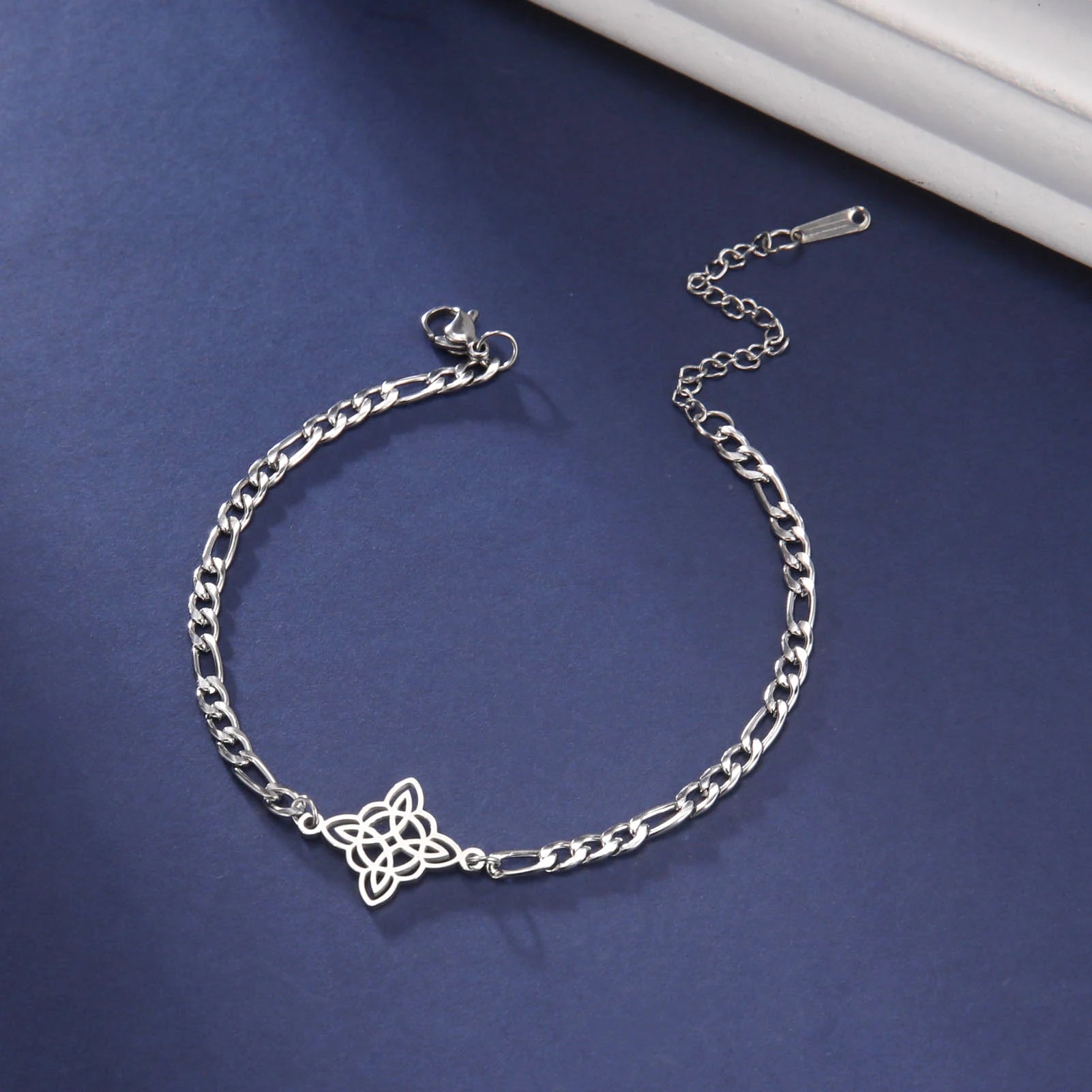 Witchcraft Irish Celtic Knot Charms Bracelets Stainless Steel Witch Knot Chain Bracelet Women Men Vintage Love Jewelry Gifts