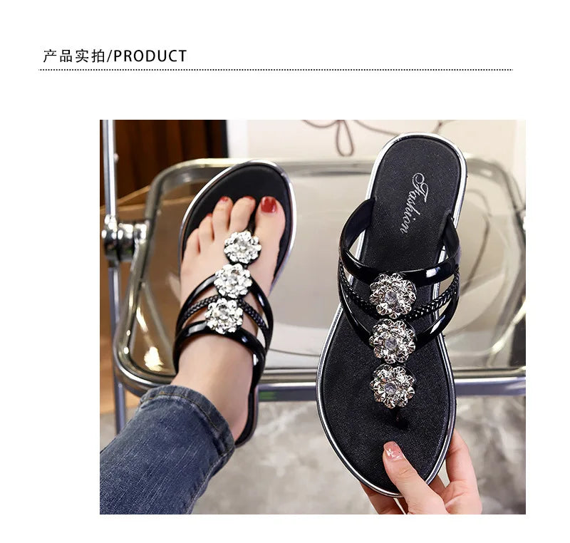 Flip Flops Women Slippers Rhinestone Floral Pattern Hollow Out Crystal Clip Toe Silver Beach Sandals Golden Strap Sandal