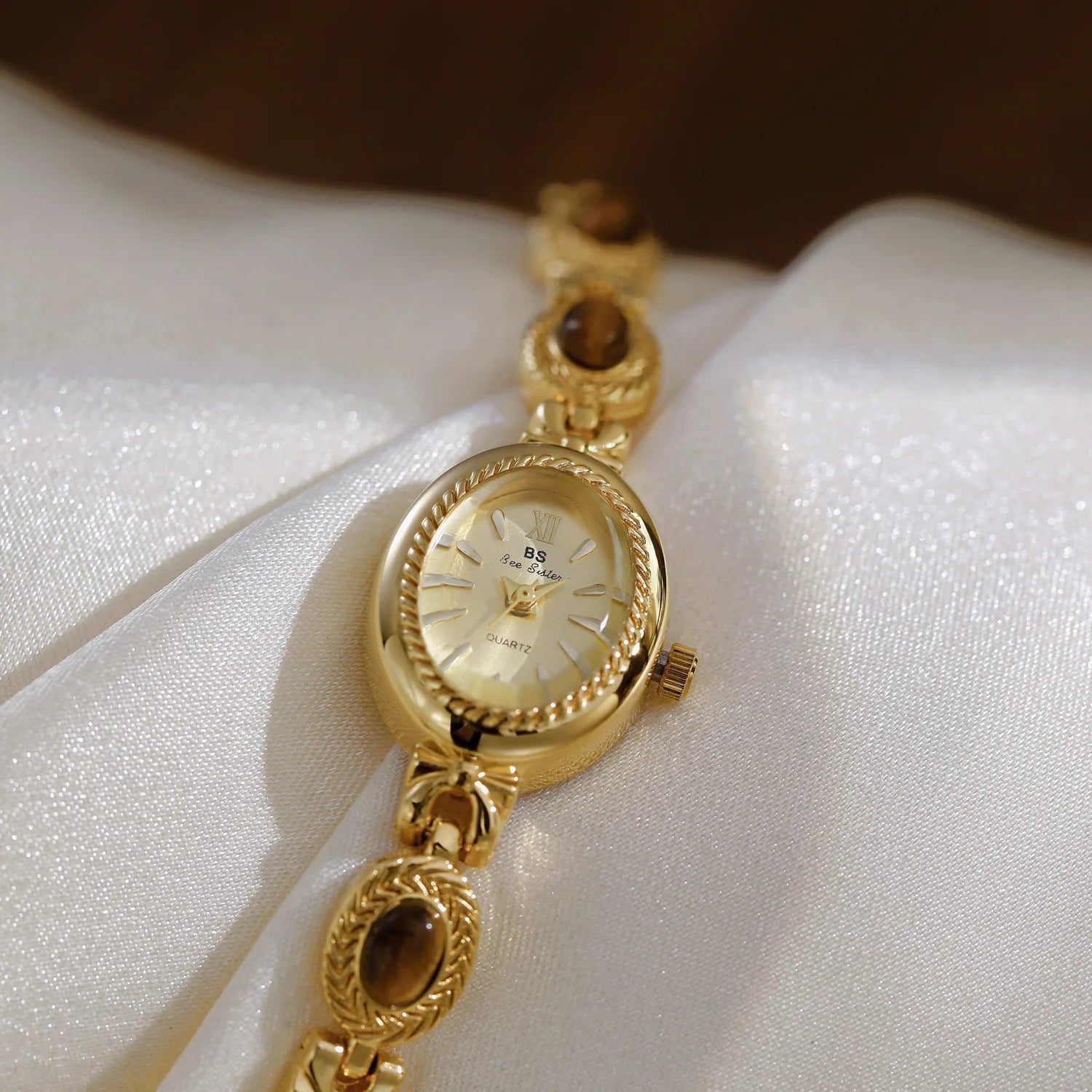 Women's Watch Natural Jade Bracelet Vintage Small Oval Dial Gold Retro Watches Luxury Brand Women Quartz Wristwatches Clock Gift