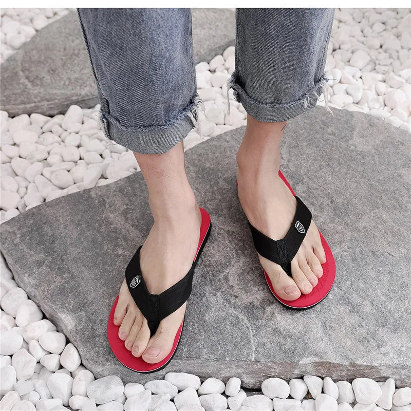 High Quality Summer Slippers Men Flip Flops Beach Sandals Non-Slip Casual Flat Shoes Slippers Indoor Shoes Men Outdoor Slides