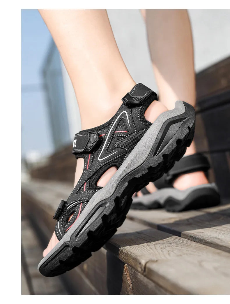 New Summer Men's Sandals Outdoor Classic Soft Large Size Beach Sandals Platform Wading Shoes Men Sneakers Rome Non-Slip Sandals