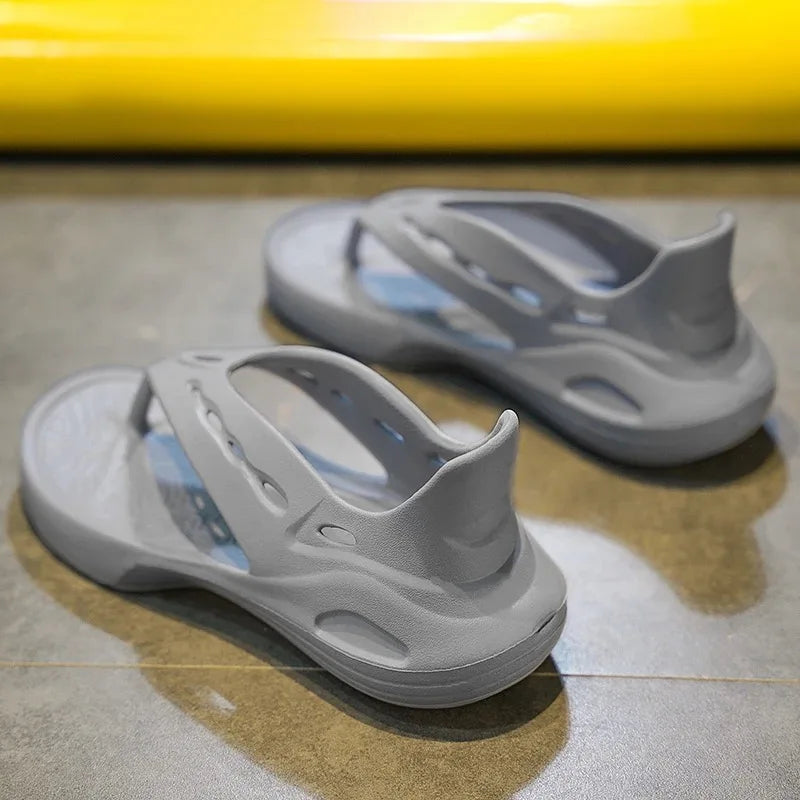 New Design Fashion Mens Flip-flops Casual Shoes Soft Slides Home Slippers Beach Shoes Men Slippers Indoor Outdoor Beach Sandals