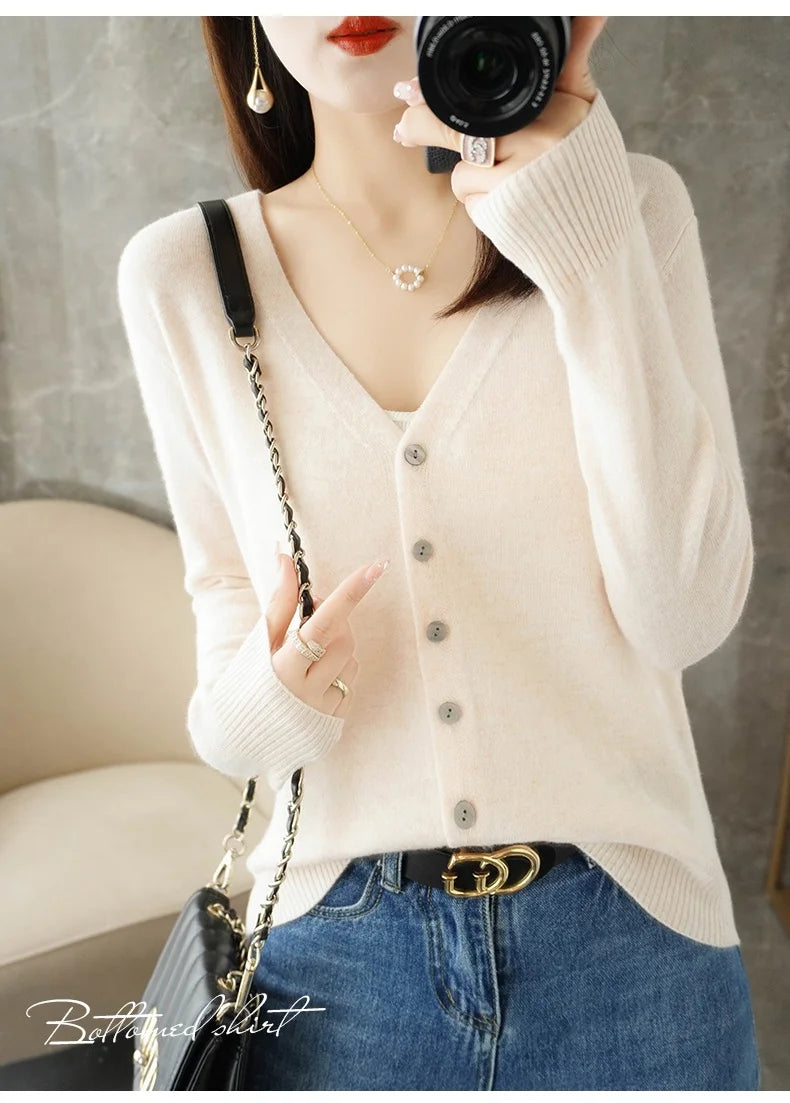 2024 New V-Neck Temperament Small Fragrant Wind Women Loose Sweater Sweater All Sweater Coat Special Offer Cardigan ZHI D035