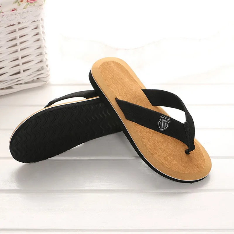 High Quality Summer Slippers Men Flip Flops Beach Sandals Non-Slip Casual Flat Shoes Slippers Indoor Shoes Men Outdoor Slides