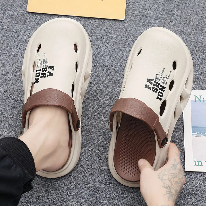 2024 New Men Outdoor Sandals Slippers Beach Comfortable Thick Soft Sole Clogs Men Casual Shoes Garden Shoes Mens Beach Sandals