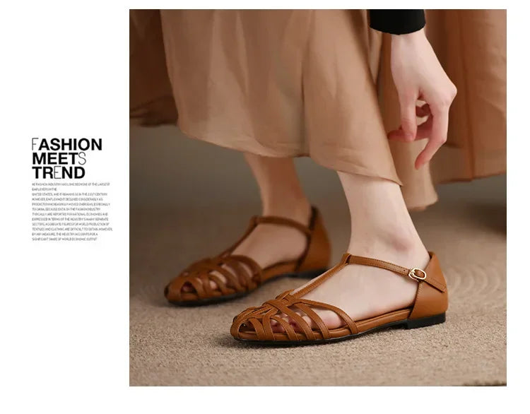 Shoes Female Sandal 2025 Women's Girls Beige New Summer Comfort Low Retro Flat Back Strap Square heel Rubber PU Scandals