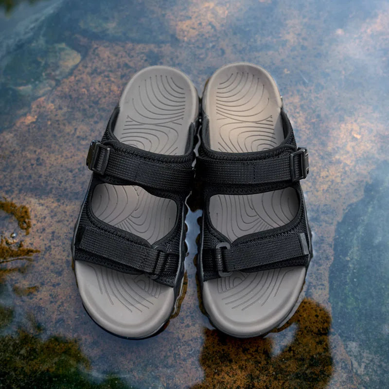 2025 Classic Brand Men's Flat Slippers for Commuting Daily Men's Casual Shoes Anti Slip Fashion Green Summer Beach Sandals