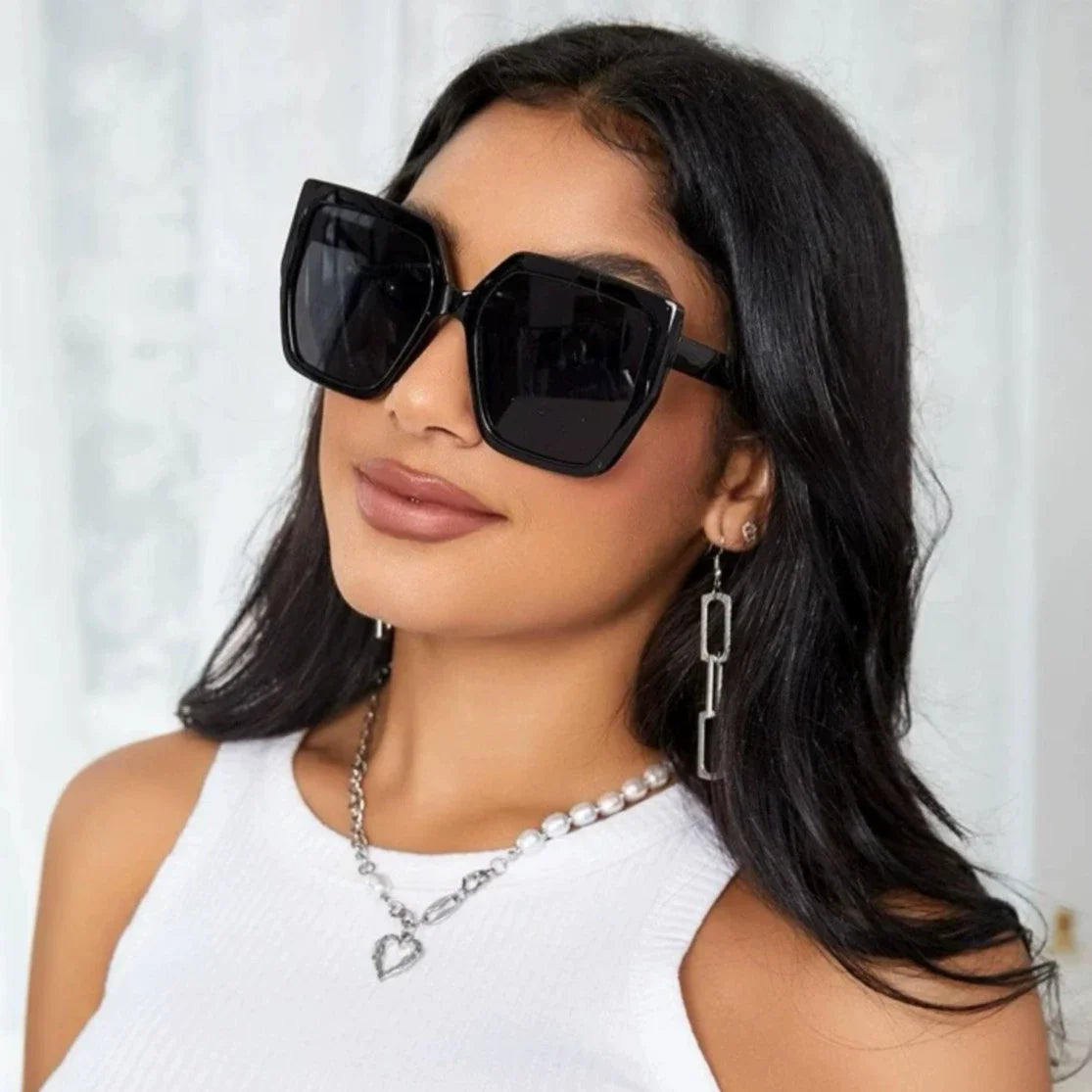 Vintage Oversized Square Sunglasses Women For Men Classic Big Frame Trending Sun Glasses UV400 Luxury Brand Designer Eyeglasses