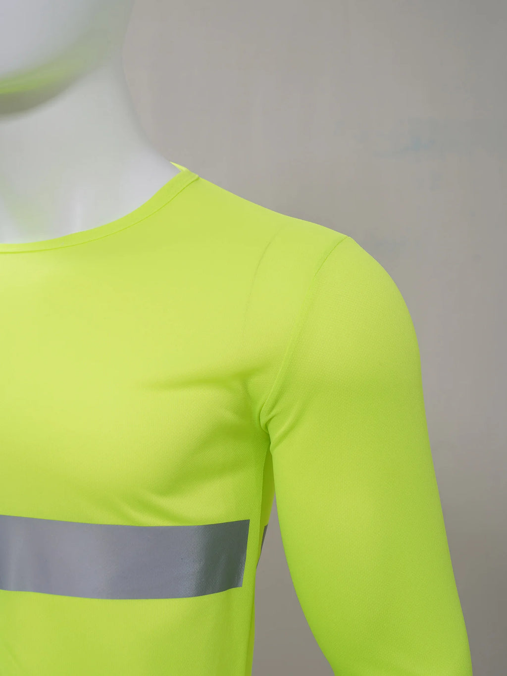 Mens T-shirt Moisture-Wicking Long Sleeves Reflective Safety Top for Volunteer Activities Social Service Cycling Workout Running
