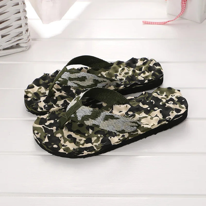 Summer Slippers Men Flip Flops Beach Sandals Non-slip Casual Flat Shoes Slippers Indoor House Shoes For Men Outdoor Slides