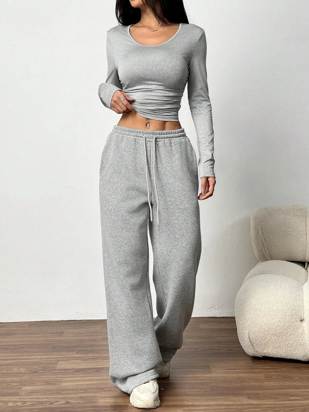 Women's Fashion Casual Wide Leg Pants Long Sleeve Crew Neck Solid Color Slim Two-piece Autumn and Winter Suit