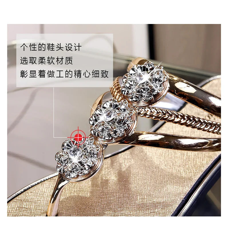 Flip Flops Women Slippers Rhinestone Floral Pattern Hollow Out Crystal Clip Toe Silver Beach Sandals Golden Strap Sandal