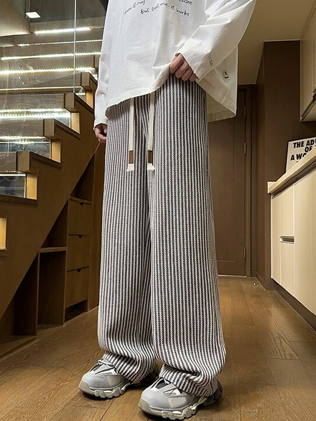 Men's autumn casual striped pants, woven pants, with drawstring elastic waistband, suitable for outdoor daily use