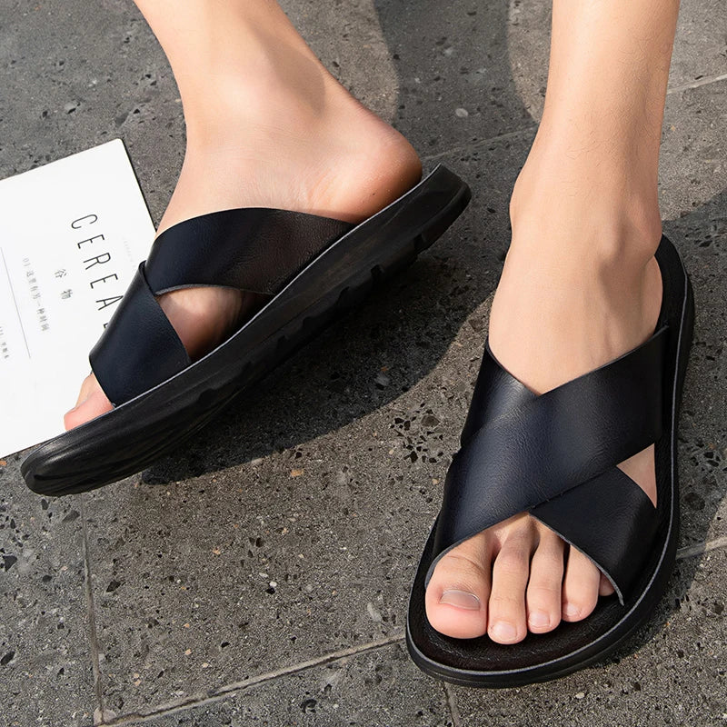 Summer Sandals High Quality Leather Men Bare Toe Slippers Men Shoes Slip on Casual Shoes Outdoor Mens Slides Comfy Beach Sandals