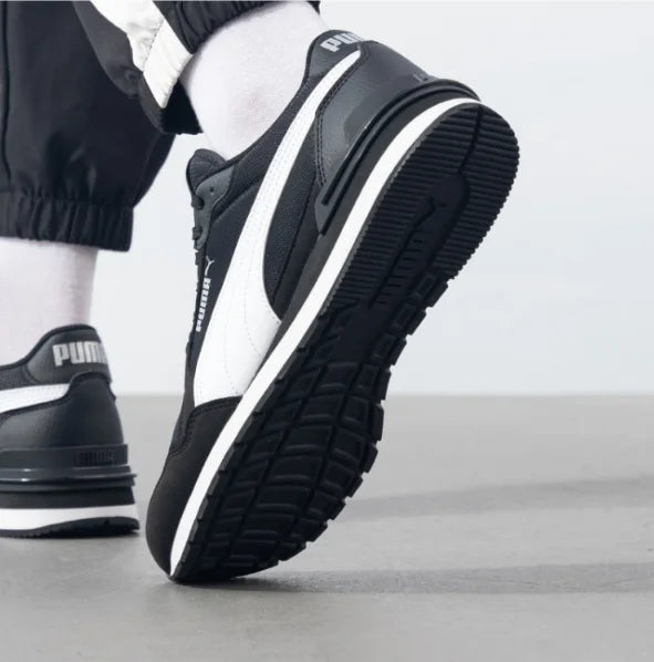 Puma Mid Top Casual Shoes Breathable Lightweight Anti Slip Comfort Walking Sneakers 399666-01