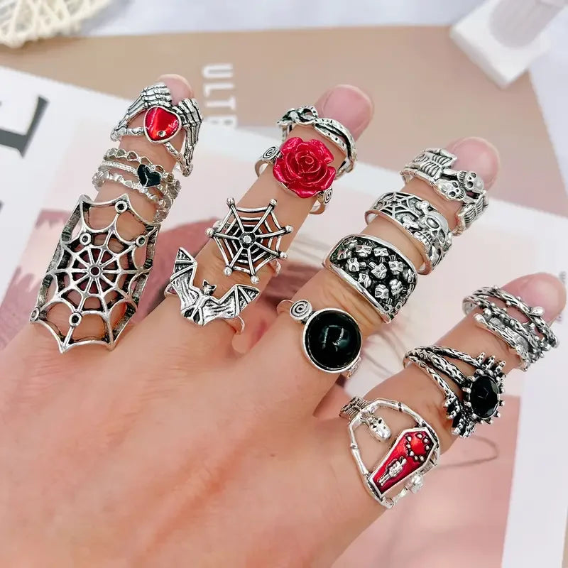 10/20/30Pieces Vintage Punk Spider Skull For Women Men Mix Style Gothic Dark Style Halloween Finger Rings Jewelry Party Festival