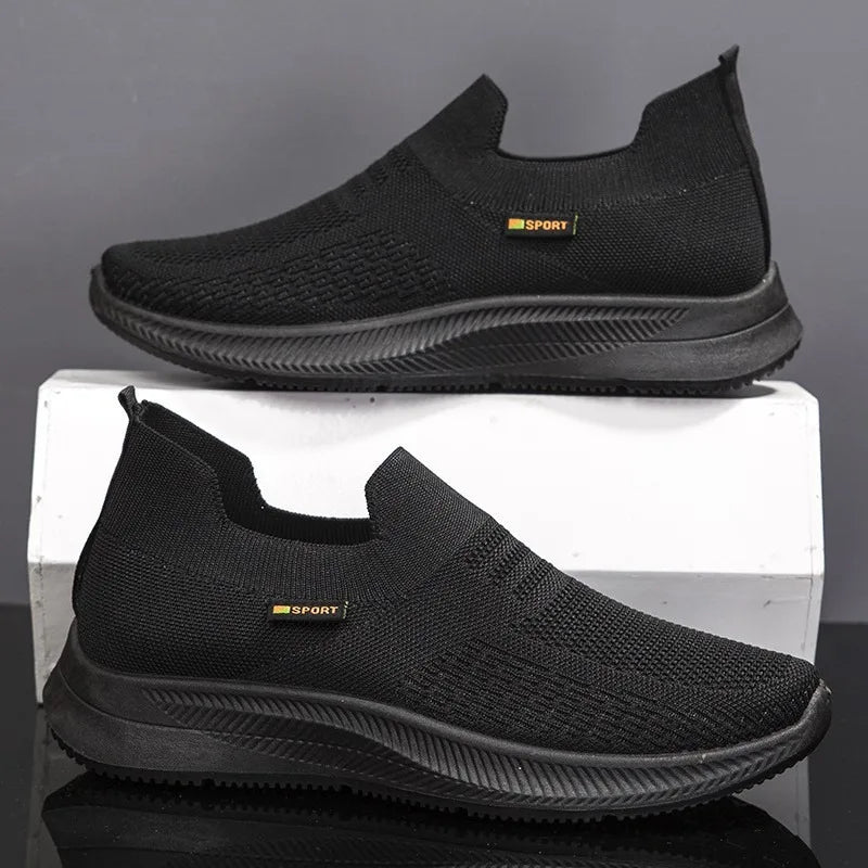 Men Walking Shoes Knit Mesh Breathable Sneakers Lightweight Sneakers Slip-on Mens Casual Shoes Fashion Comfort