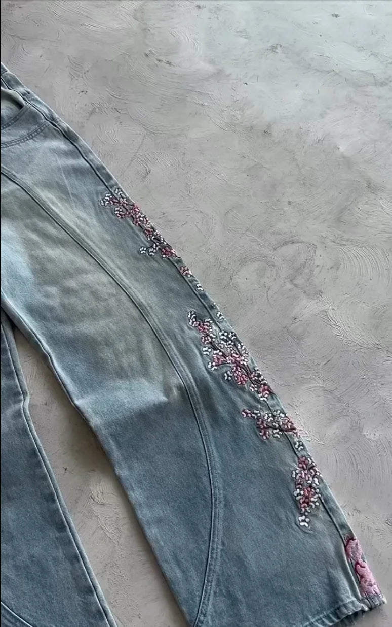 Men Women Cherry Blossom Knight All Embroidery Denim Pants Y2k Vintage Baggy Street Straight Jeans High Waisted Washed Blue Jean