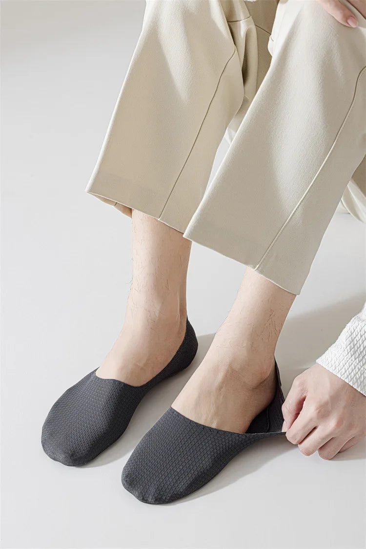 Men's Low Cut Ankle Boat Socks Summer Thin Breathable Invisible No Show Socks Men Male Silicone Anti-slip Ice Silk Sock Slippers