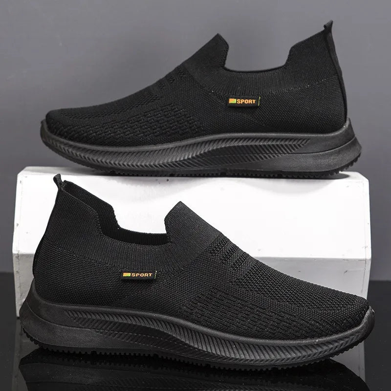 Men Walking Shoes Knit Mesh Breathable Sneakers Lightweight Sneakers Slip-on Mens Casual Shoes Fashion Comfort