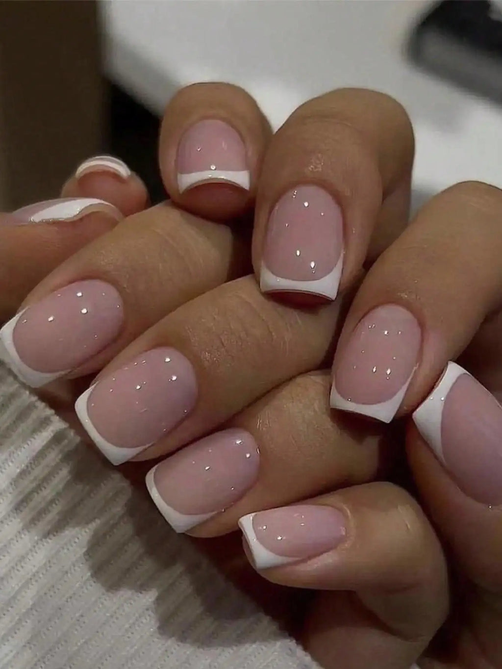 24pcs/set Short Square Fake Nails for Women Cute Bride Heart White French Tips Faux Ongles Y2k Press on False Nail Supplies