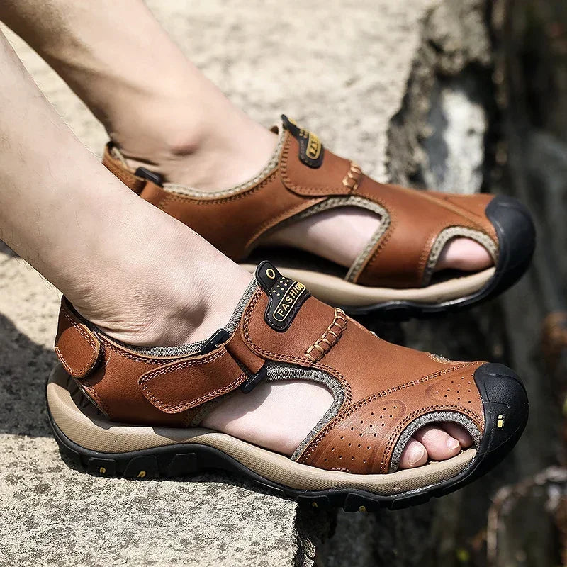 Summer Sandals Leather Outdoor Men Beach Shoes Luxury Breathable Casual Sandal Man Wading Shoes Non-slip Wide lining Slippers