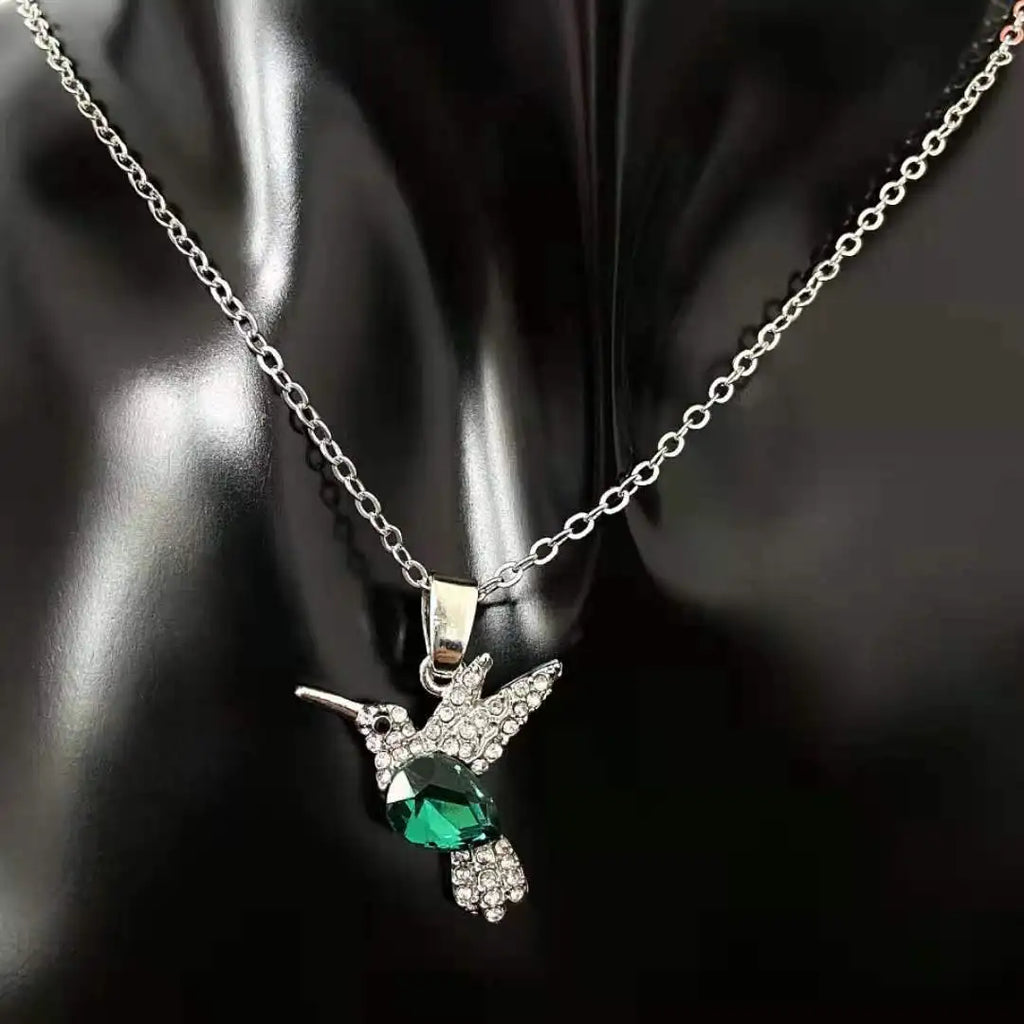 Fashion Crystal Hummingbird Pendant Necklace Exquisite Shiny Zircon Animal Choker Necklace for Women Wedding Party Jewelry Gifts